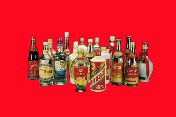 巴中回收十八老酒.jpg